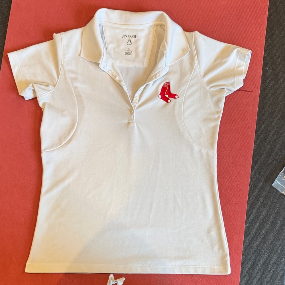 RED SOX Antigua Women’s Polo with embroidered logo